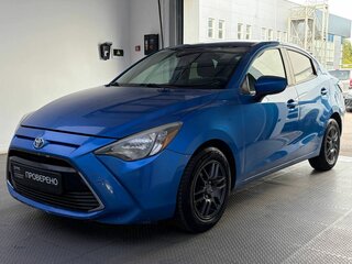 2017 Toyota Yaris DJ/DL, синий, 1095000 рублей, вид 1