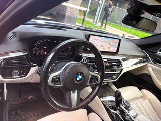 2020 BMW 5 серии 540i xDrive VII (G30/G31/G38) Рестайлинг, синий, 6300000 рублей, вид 2