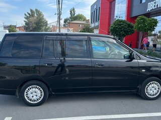 2004 Mitsubishi Dion I Рестайлинг, чёрный, 550000 рублей, вид 1