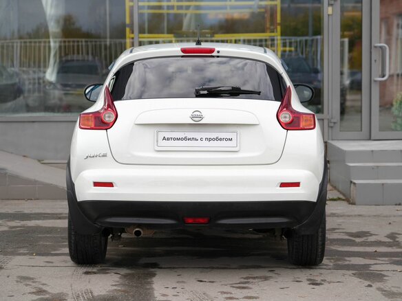 2013 Nissan Juke I, белый, 1190000 рублей - вид 5
