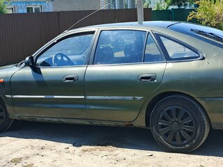 1994 Mitsubishi Galant VII, чёрный, 220000 рублей, вид 3