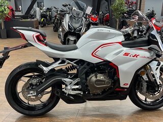 2026 QJMotor SRK 421 RR, белый, 629000 рублей, вид 5