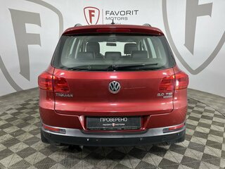 2012 Volkswagen Tiguan I Рестайлинг, красный, 1059000 рублей, вид 3