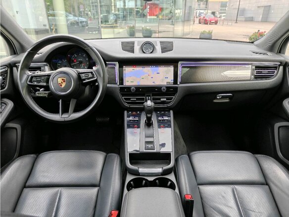 2022 Porsche Macan I Рестайлинг 2, белый, 6300000 рублей - вид 17