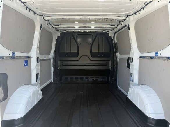 2024 Ford Transit Custom, белый, 6200000 рублей - вид 6