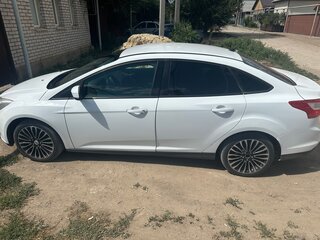 2012 Ford Focus III, белый, 900000 рублей, вид 4