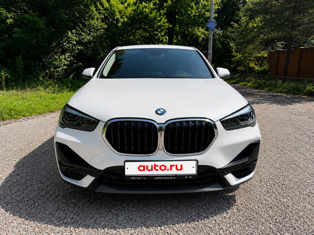 2020 BMW X1 18i sDrive II (F48) Рестайлинг, белый, 3150000 рублей, вид 2