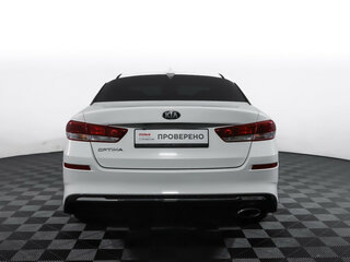 2019 Kia Optima IV Рестайлинг, белый, 1390000 рублей, вид 1