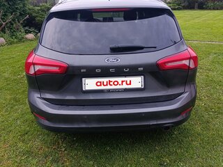 2018 Ford Focus IV, серый, 1520000 рублей, вид 3