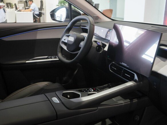 2026 Omoda C5 II, белый, 2399000 рублей - вид 10
