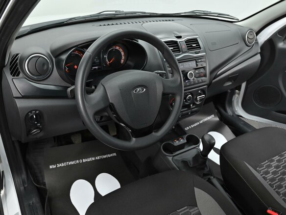 2025 Lada (ВАЗ) Granta Cross I Рестайлинг, белый, 899000 рублей - вид 5