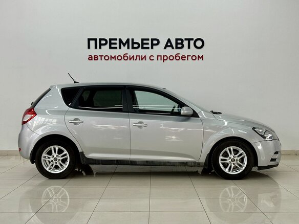 2010 Kia Ceed I Рестайлинг, серебристый, 520000 рублей - вид 10
