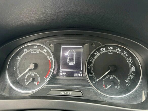 2019 Skoda Rapid I Рестайлинг, белый, 1350000 рублей - вид 14