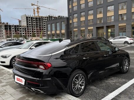 2021 Kia K5 III, чёрный, 2000000 рублей, вид 5