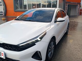 2022 Kia K3 II (China Market) Рестайлинг, белый, 2150000 рублей, вид 2