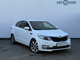 2015 Kia Rio III Рестайлинг, белый, 1090000 рублей, вид 3