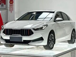2023 Kia K3 II (China Market) Рестайлинг, белый, 1520000 рублей, вид 1