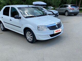 2011 Renault Logan I Рестайлинг, белый, 450000 рублей, вид 3