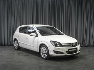 2010 Opel Astra H Рестайлинг, белый, 539000 рублей, вид 1