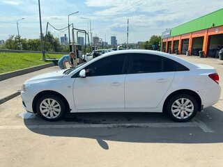 2011 Chevrolet Cruze I, белый, 670000 рублей, вид 3
