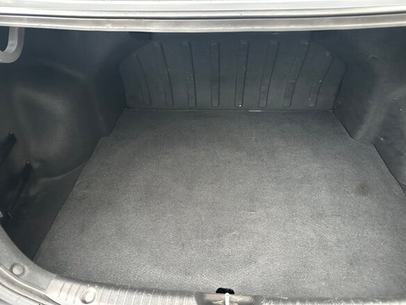 2011 Hyundai Solaris I, серый - вид 2