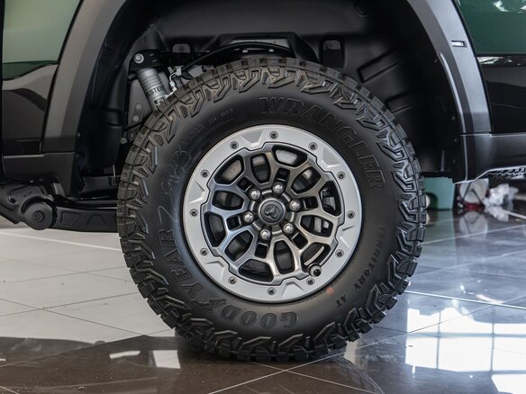 2026 Ram 1500 RHO V Рестайлинг, зелёный, 11840000 рублей - вид 8