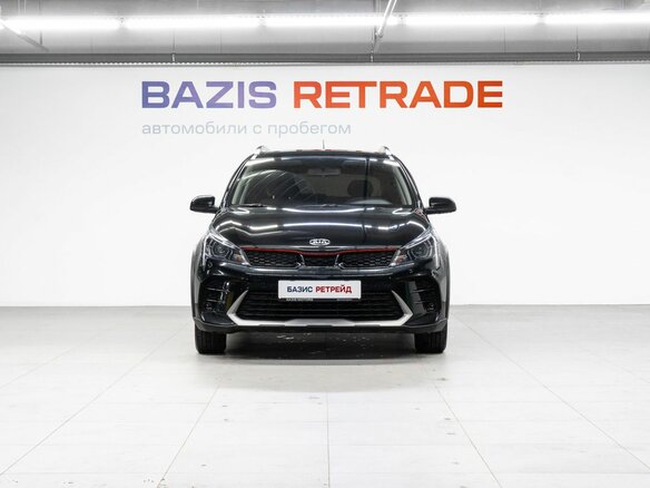 2021 Kia Rio X IV Рестайлинг, чёрный, 1870000 рублей - вид 1