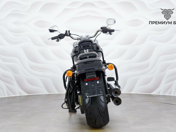 2018 Harley-Davidson Fat Boy, чёрный, 1899000 рублей - вид 6