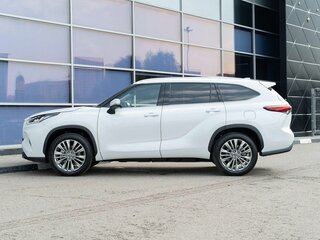 2026 Toyota Highlander IV (XU70), белый, 5500000 рублей, вид 4
