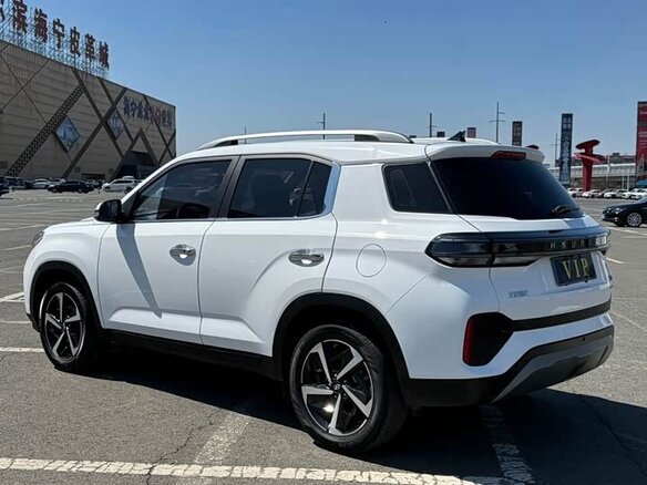 2022 Hyundai ix35 II Рестайлинг, белый - вид 5