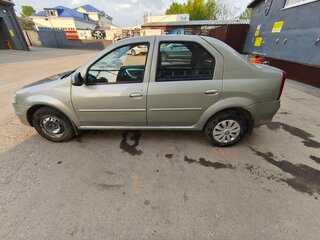 2013 Renault Logan I Рестайлинг, бежевый, 600000 рублей, вид 3