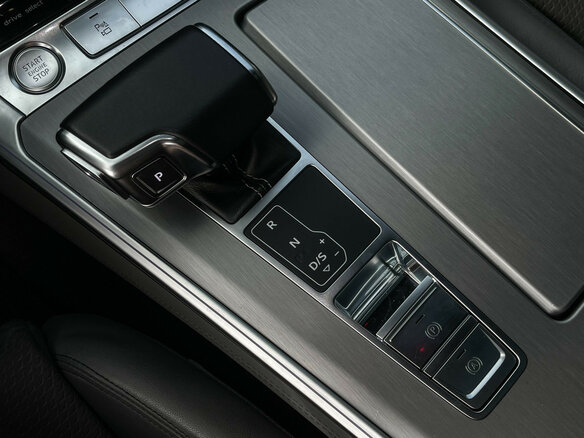 2019 Audi A7 50 TDI II (4K), чёрный, 5830000 рублей - вид 14