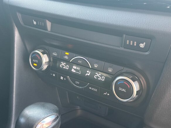 2014 Mazda 3 III (BM), красный, 1249000 рублей - вид 24