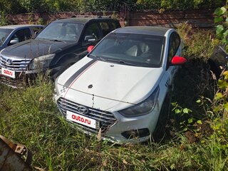 2017 Hyundai Solaris II, белый, 451200 рублей, вид 1