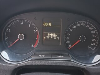 2016 Volkswagen Polo V Рестайлинг, красный, 940000 рублей, вид 5