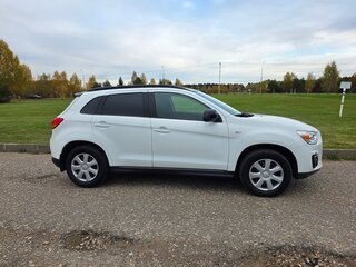 2014 Mitsubishi ASX I Рестайлинг, белый, 1386000 рублей, вид 3