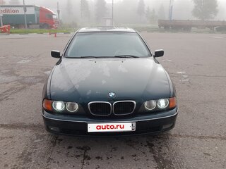 1998 BMW 5 серии 523i IV (E39), зелёный, 500000 рублей, вид 2
