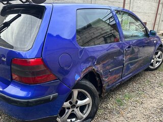 2001 Volkswagen Golf IV, синий, 135000 рублей, вид 4