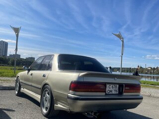 1992 Toyota Mark II VI (X80), бежевый, 650000 рублей, вид 3