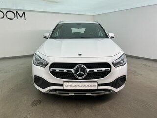 2020 Mercedes-Benz GLA 200 II (H247), белый, 2790000 рублей, вид 3