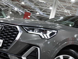 2020 Audi Q3 Sportback 40 TFSI II (F3), серебристый, 3315700 рублей, вид 2