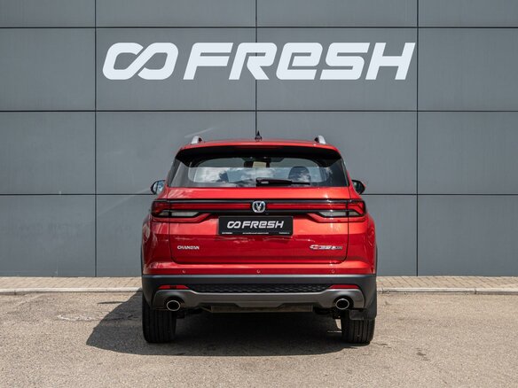 2023 Changan CS35 Plus I Рестайлинг, красный, 1560000 рублей - вид 3