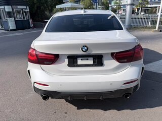 2023 BMW 1 серии 120i III (F52) Рестайлинг, белый, 1818000 рублей, вид 4