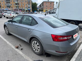 2016 Skoda Superb III, серый, 1220000 рублей, вид 4