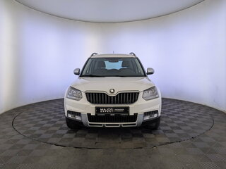 2015 Skoda Yeti I Рестайлинг, белый, 1299000 рублей, вид 2