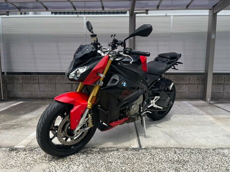 2018 BMW S 1000 R, чёрный, 1099000 рублей, вид 3