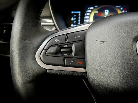 2022 Geely Atlas Pro, красный, 2000000 рублей - вид 27