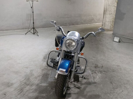 2005 Harley-Davidson Road King, синий, 515000 рублей, вид 3