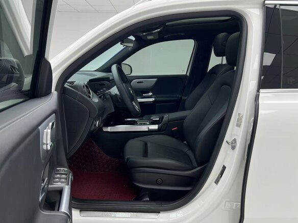 2022 Mercedes-Benz GLB 180 I (X247), белый, 2680007 рублей - вид 7