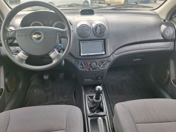 2007 Chevrolet Aveo I Рестайлинг, красный, 219000 рублей - вид 11